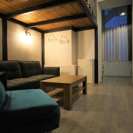 Love Home Тбілісі Екстер'єр фото
