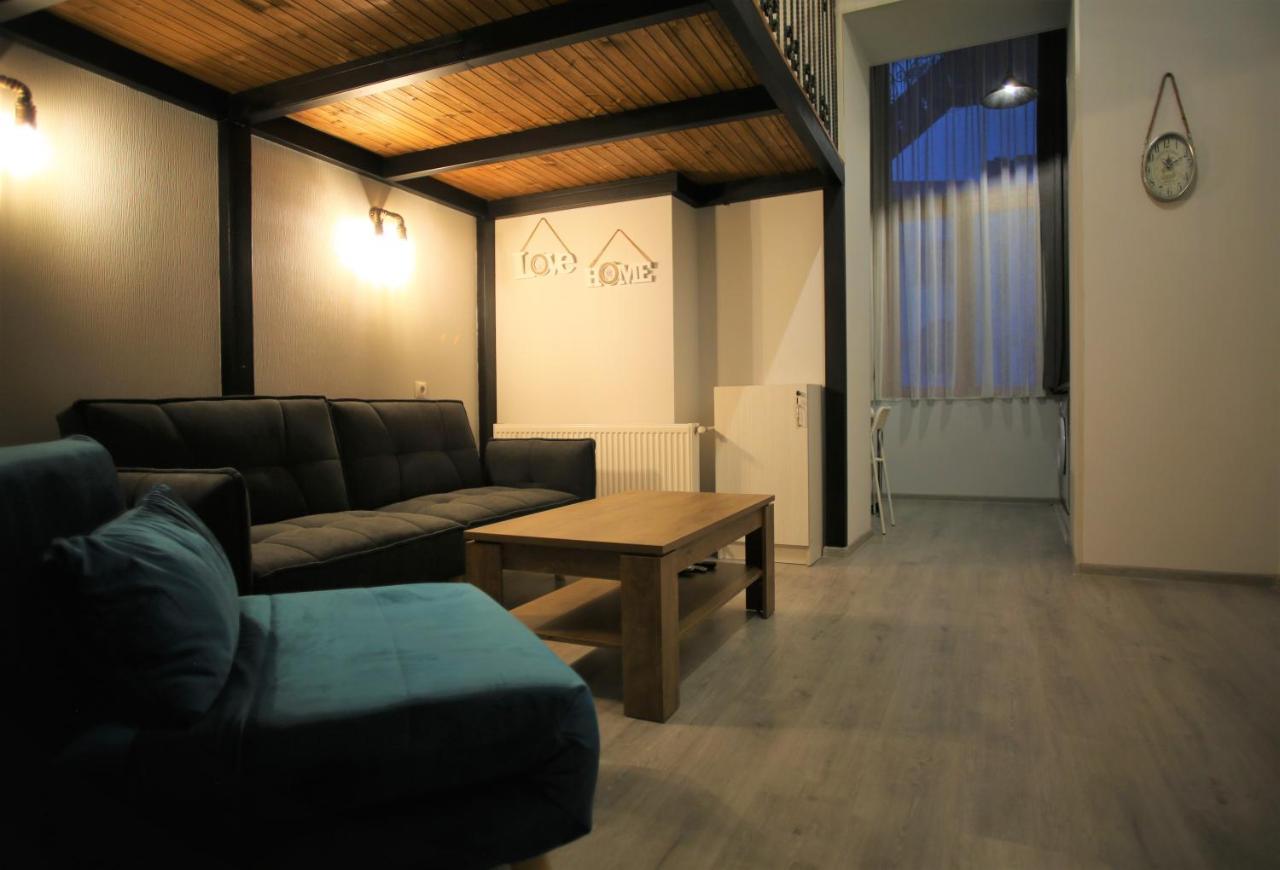 Love Home Тбілісі Екстер'єр фото